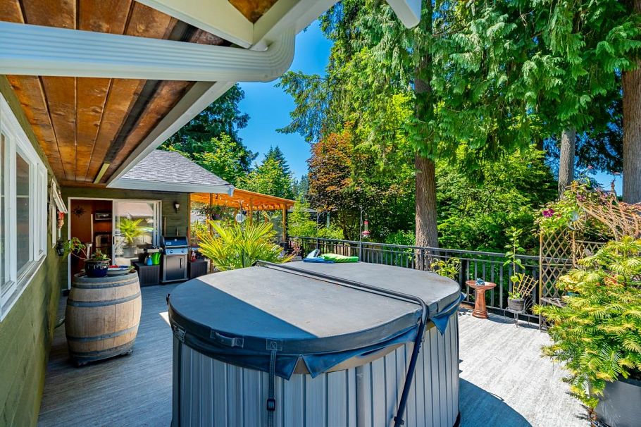 3031 Duval Road North Vancouver, BC - 22