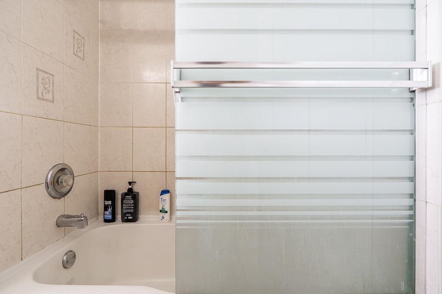 882 E 63rd Avenue Vancouver, BC - 11