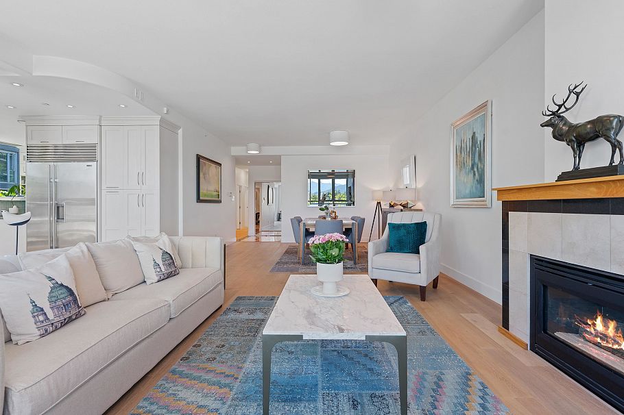 L302 1550 Coal Harbour Quay Vancouver, BC - 6