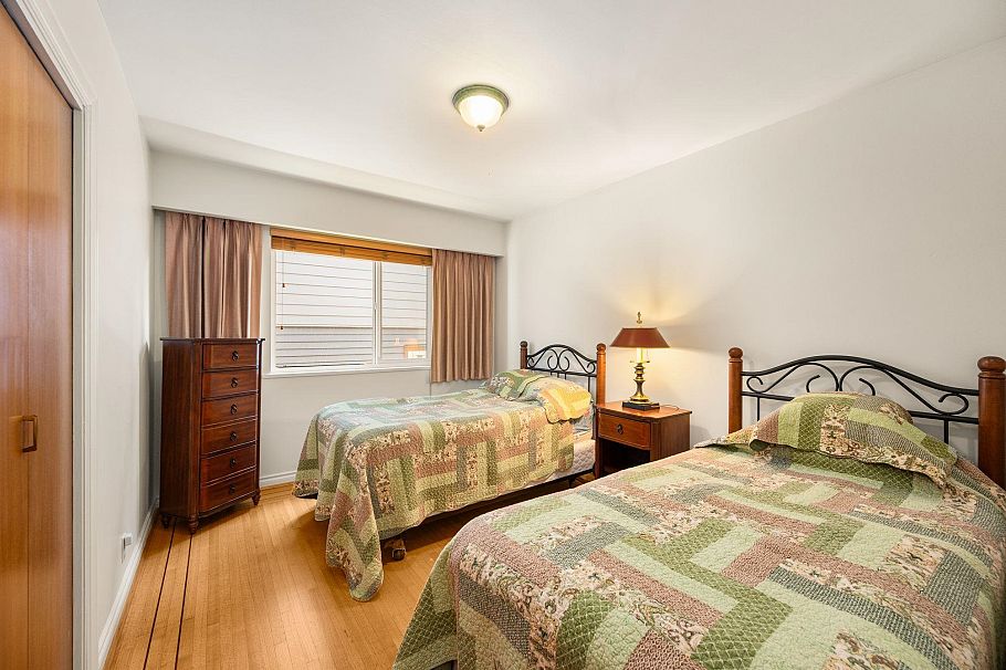 778 W 48th Avenue Vancouver, BC - 19