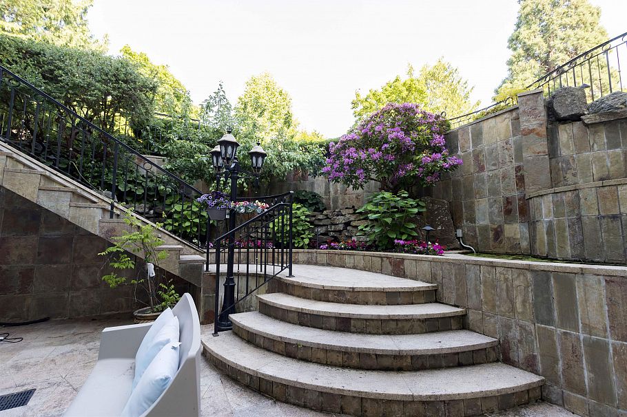 6388 Wiltshire Street Vancouver, BC - 14