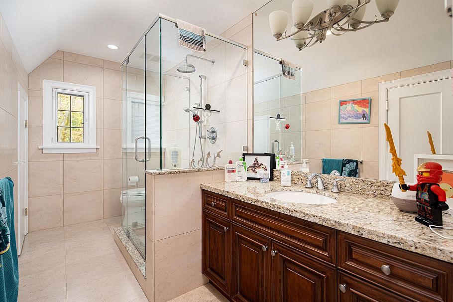 1678 Somerset Crescent Vancouver, BC - 30