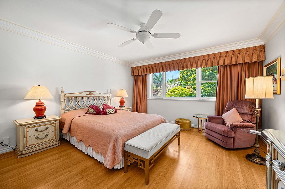 778 W 48th Avenue Vancouver, BC - 17