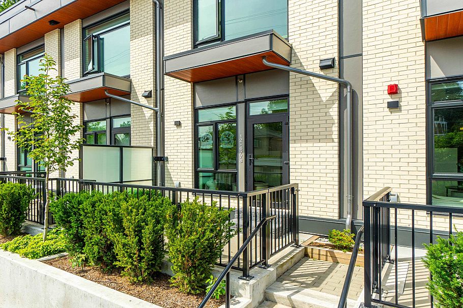 12 6778 Oak Street Vancouver, BC - 4