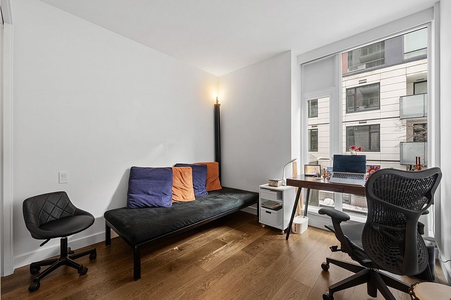 303 1365 Davie Street Vancouver, BC - 16