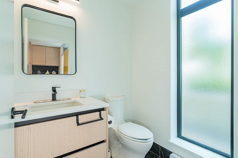 12 6778 Oak Street Vancouver, BC - 14