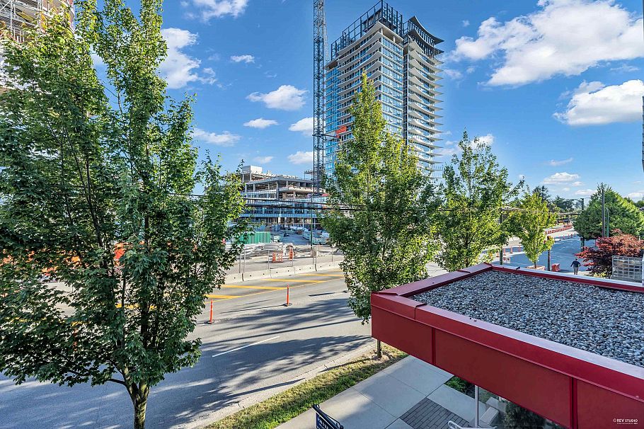 211 677 W 41st Avenue Vancouver, BC - 16