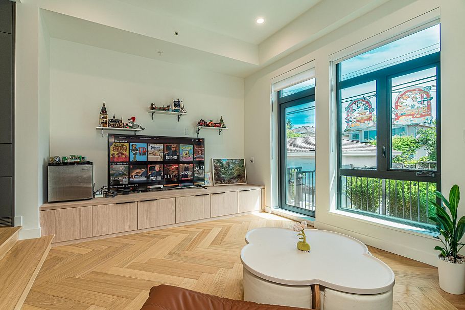 12 6778 Oak Street Vancouver, BC - 7