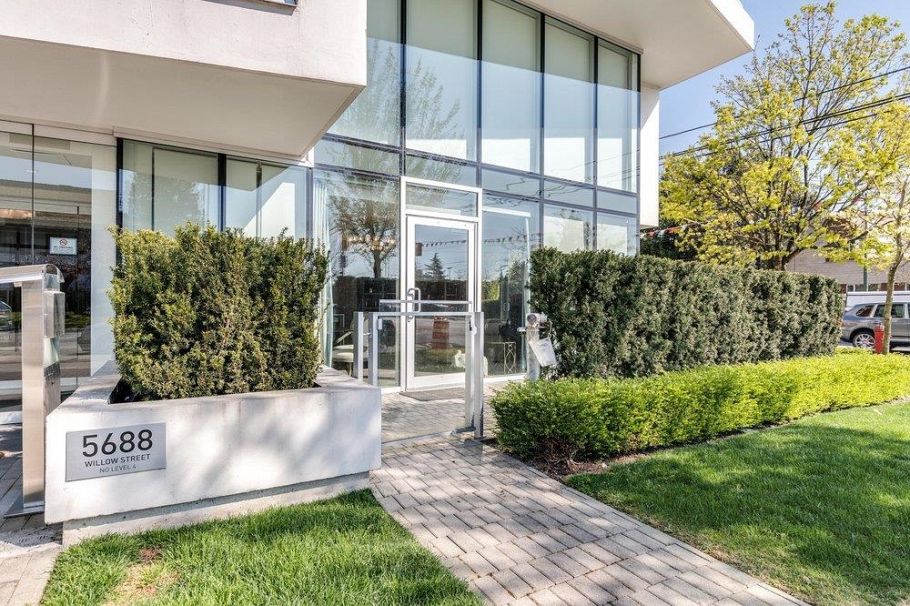 107 5688 Willow Street Vancouver, BC - 2