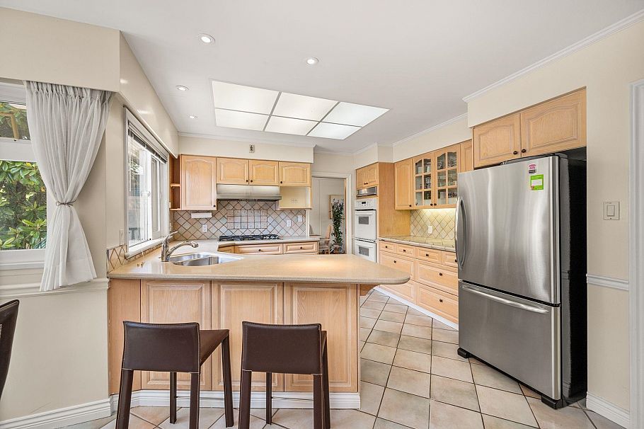 778 W 48th Avenue Vancouver, BC - 12