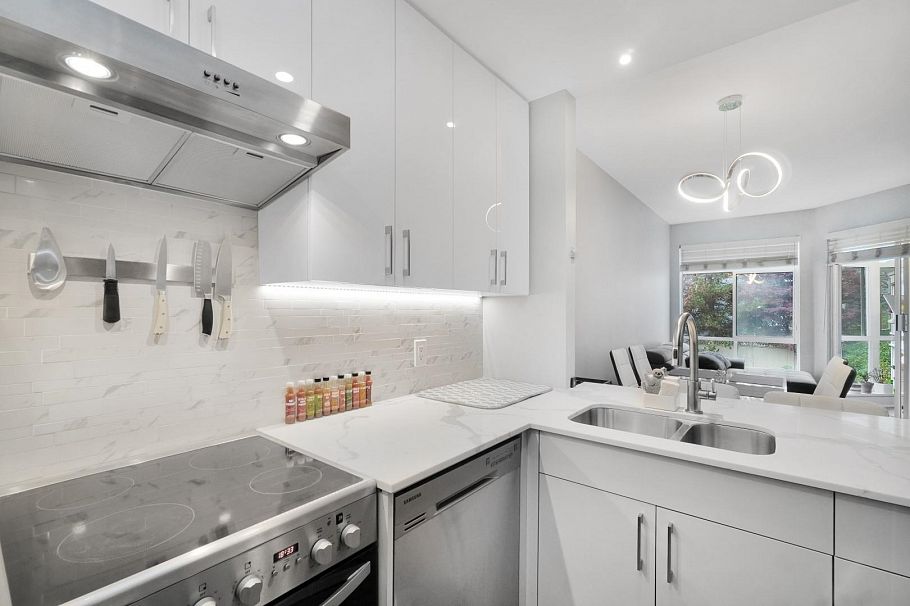 306 630 Roche Point Drive North Vancouver, BC - 1