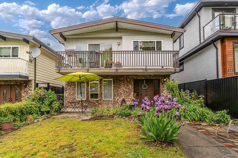 319 E 64th Avenue Vancouver, BC - 1