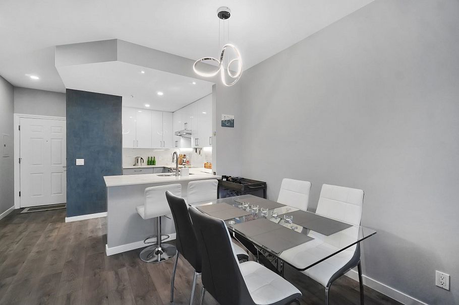 306 630 Roche Point Drive North Vancouver, BC - 19