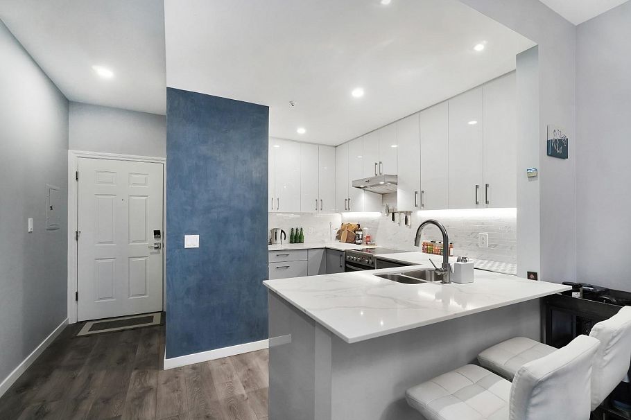 306 630 Roche Point Drive North Vancouver, BC - 4