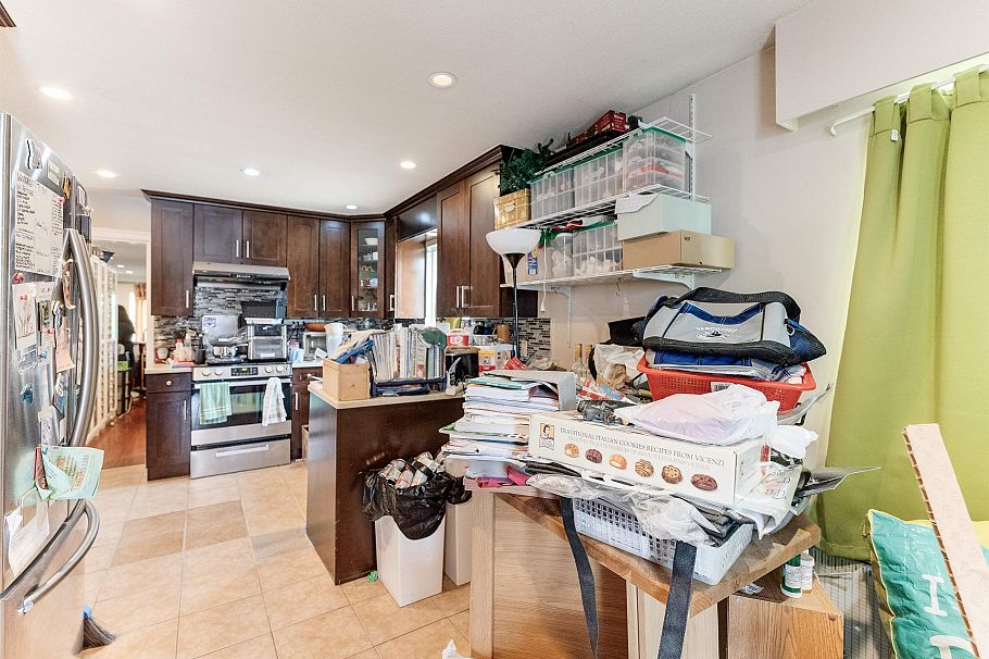 319 E 64th Avenue Vancouver, BC - 7