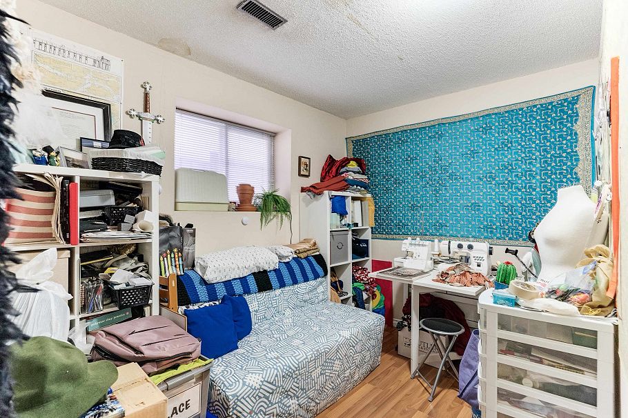 319 E 64th Avenue Vancouver, BC - 19