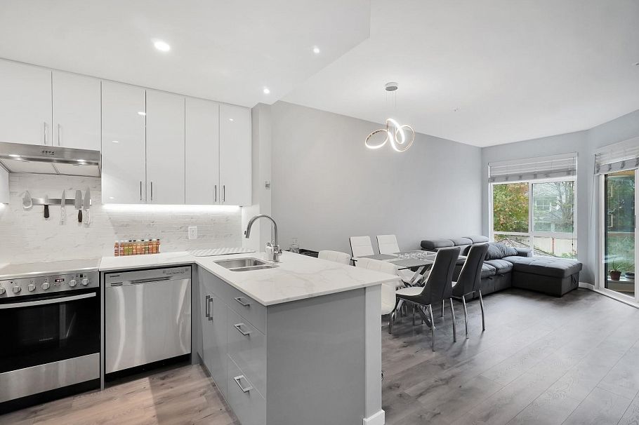 306 630 Roche Point Drive North Vancouver, BC - 3