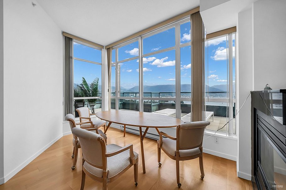 3402 1239 W Georgia Street Vancouver, BC - 8