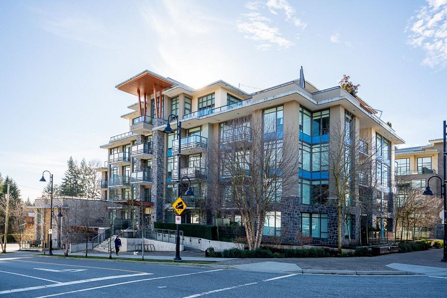 PH501 1295 Conifer Street North Vancouver, BC - 35