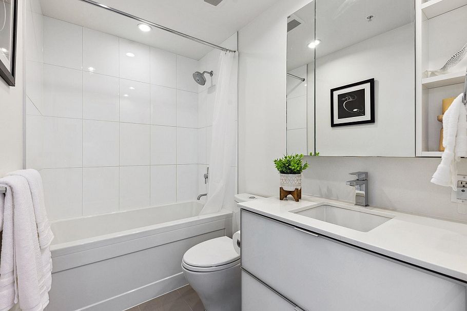 2203 1308 Hornby Street Vancouver, BC - 24