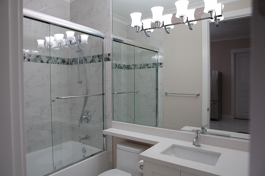 455 W 38th Avenue Vancouver, BC - 12