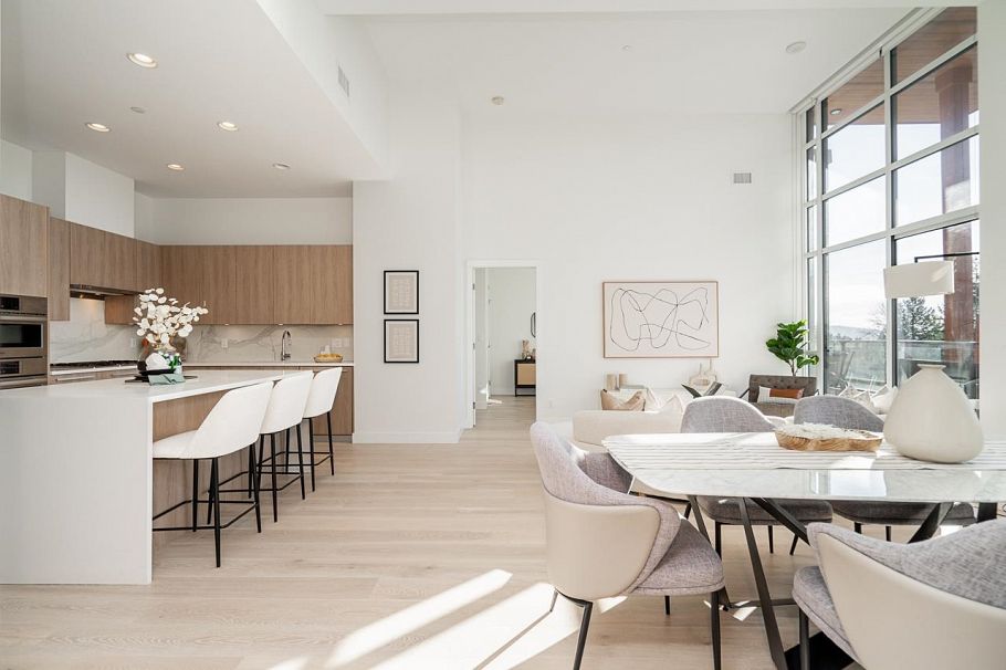 PH501 1295 Conifer Street North Vancouver, BC - 2