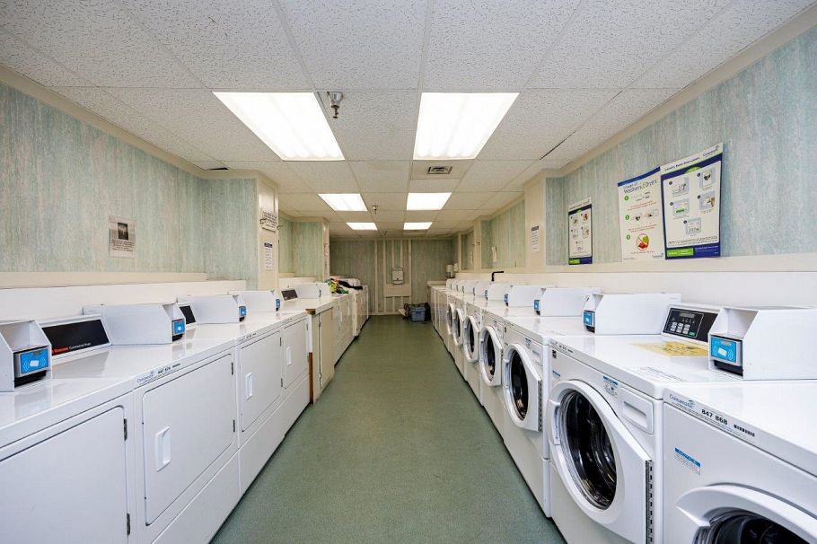 304 2008 Fullerton Avenue North Vancouver, BC - 24