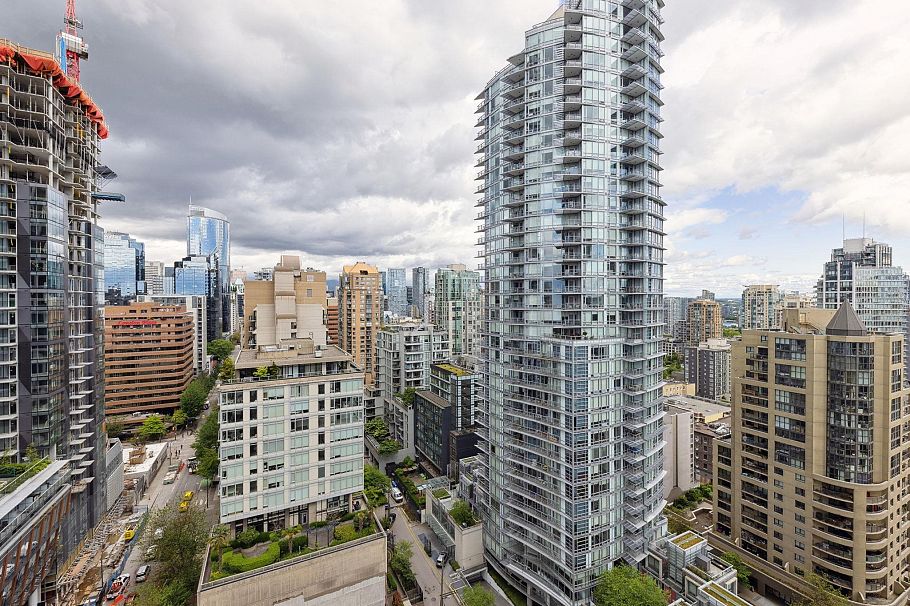 2203 1308 Hornby Street Vancouver, BC - 32