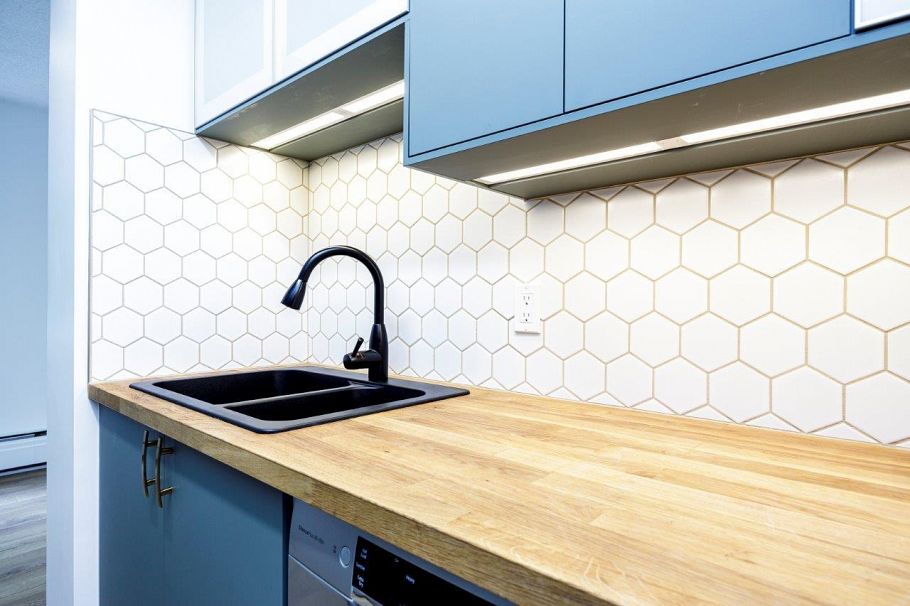 304 2008 Fullerton Avenue North Vancouver, BC - 12