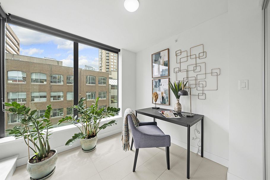 702 1133 Hornby Street Vancouver, BC - 24