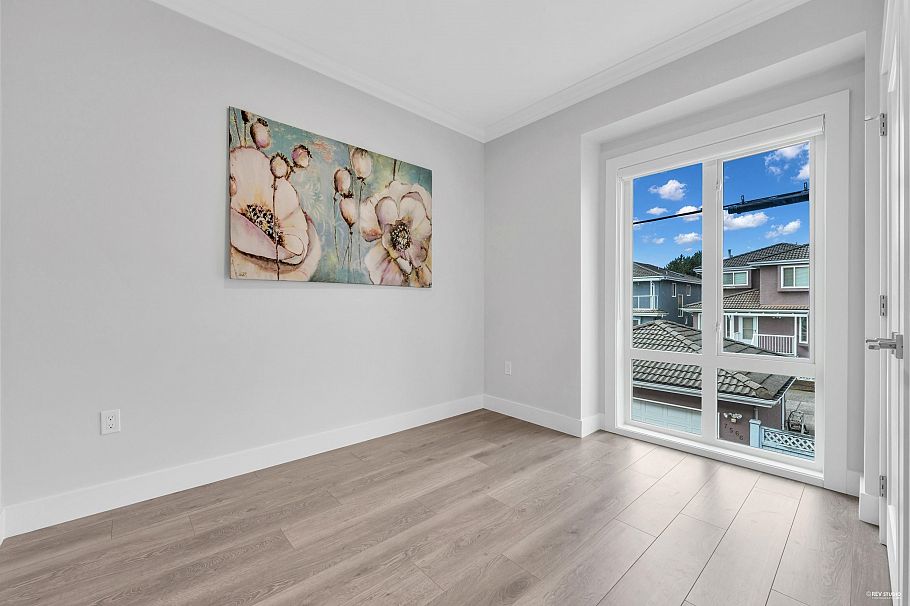 24 7565 Oak Street Vancouver, BC - 15