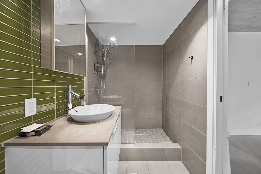 502 128 W Cordova Street Vancouver, BC - 22