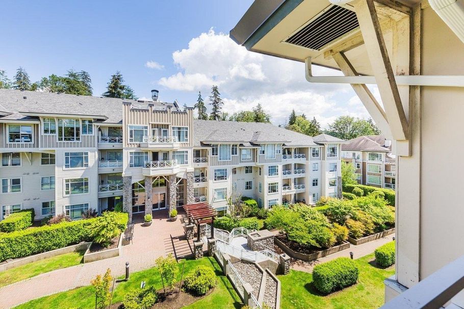 516 3608 Deercrest Drive North Vancouver, BC - 1