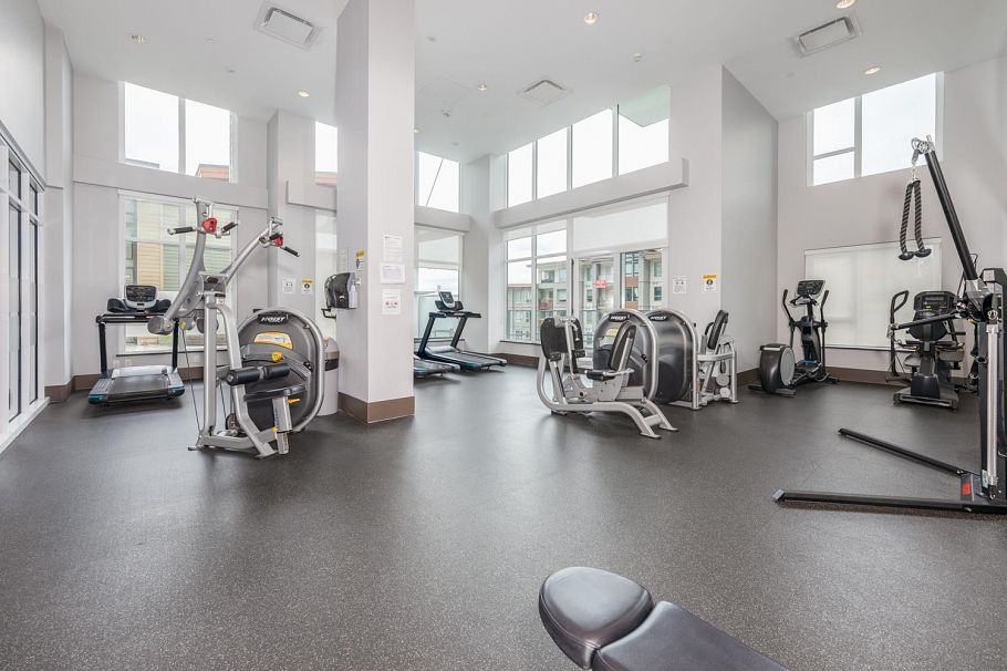 510 2780 Valley Centre Avenue North Vancouver, BC - 19