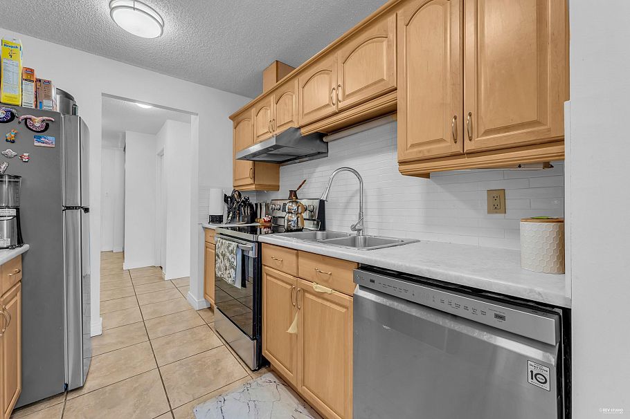 1404 2024 Fullerton Avenue North Vancouver, BC - 15