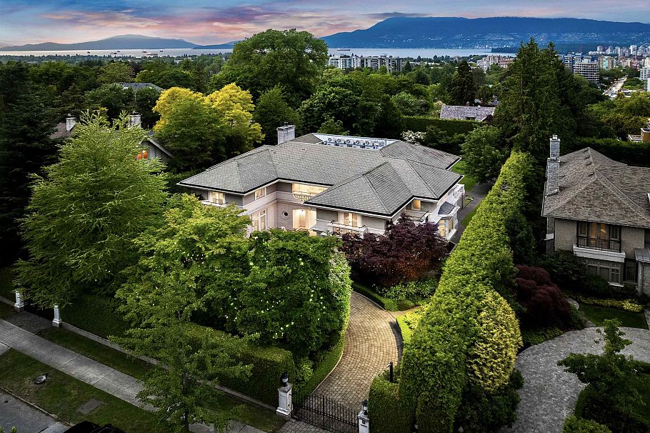 1599 Angus Drive Vancouver, BC - 1