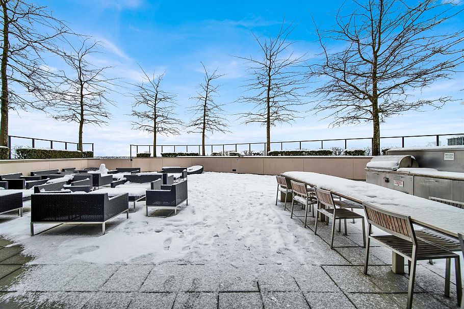 502 128 W Cordova Street Vancouver, BC - 1