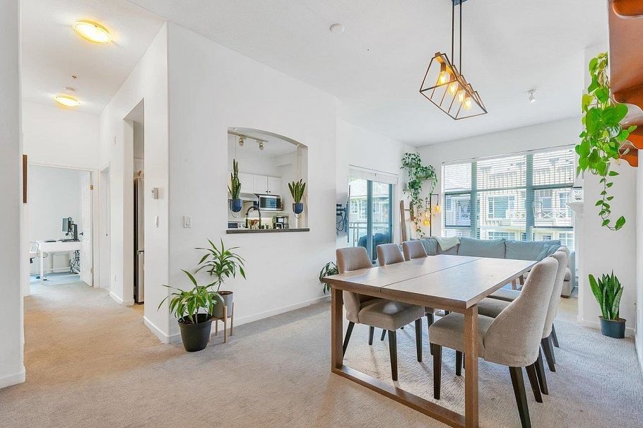 516 3608 Deercrest Drive North Vancouver, BC - 7