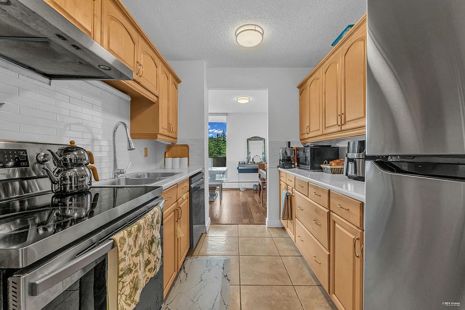 1404 2024 Fullerton Avenue North Vancouver, BC - 12