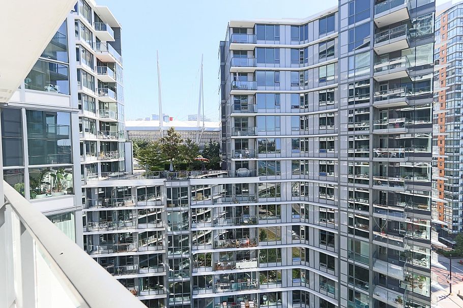 1507 68 Smithe Street Vancouver, BC - 19