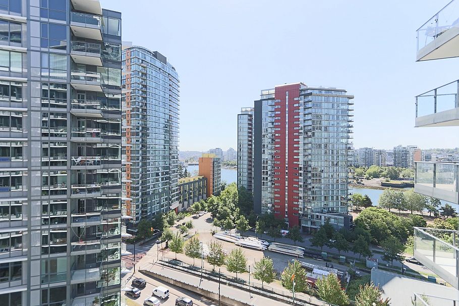 1507 68 Smithe Street Vancouver, BC - 20