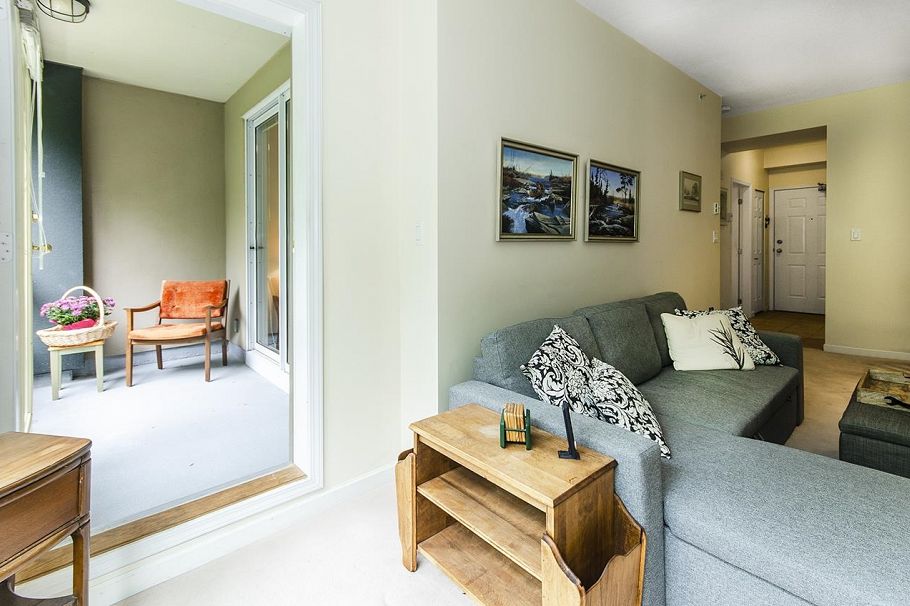 420 3600 Windcrest Drive North Vancouver, BC - 9