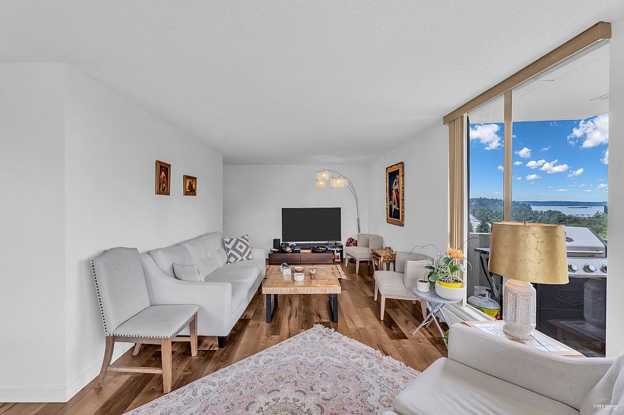 1404 2024 Fullerton Avenue North Vancouver, BC - 3