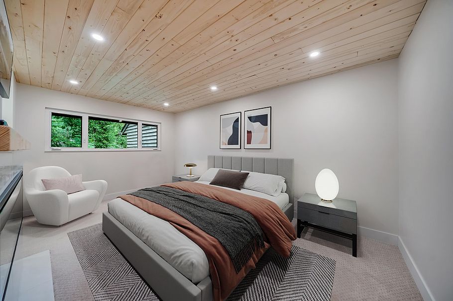 867 Frederick Road North Vancouver, BC - 10