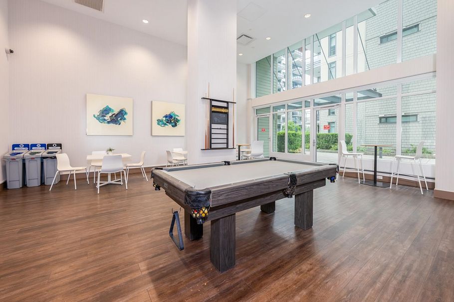 510 2780 Valley Centre Avenue North Vancouver, BC - 21