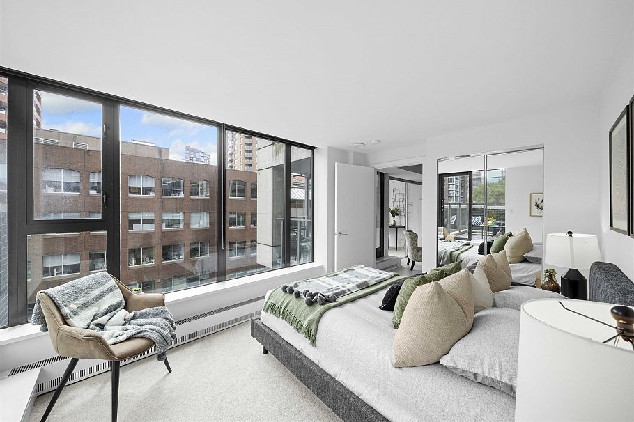 702 1133 Hornby Street Vancouver, BC - 16