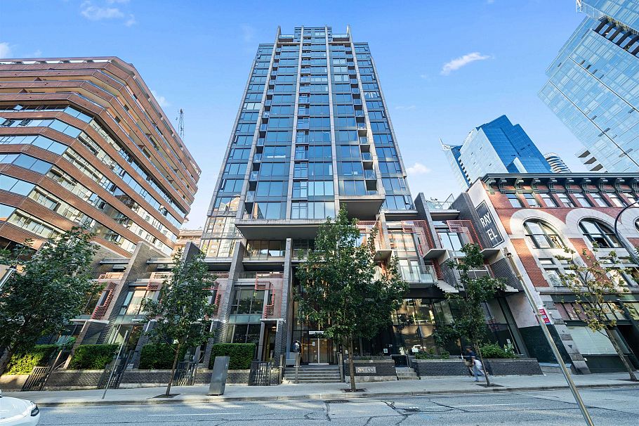 702 1133 Hornby Street Vancouver, BC - 35