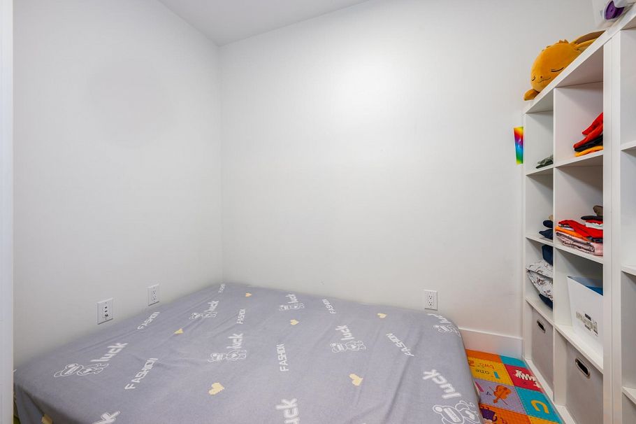 510 2780 Valley Centre Avenue North Vancouver, BC - 12