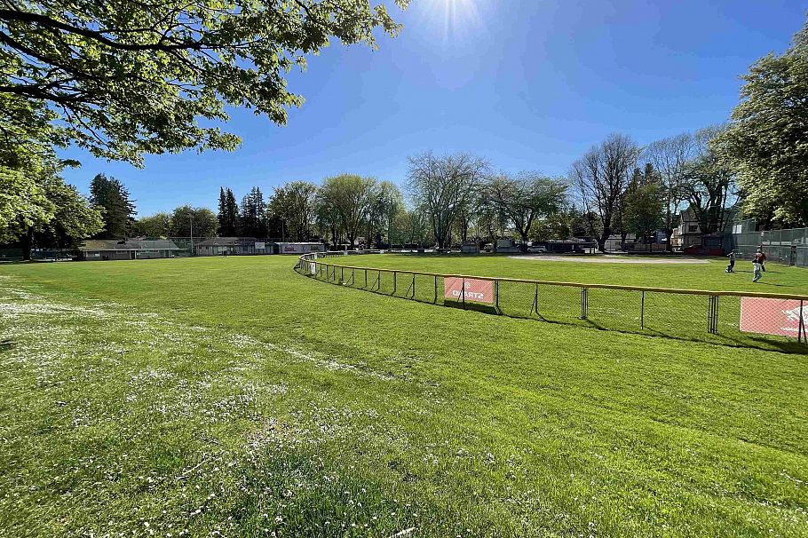 204 5626 Larch Street Vancouver, BC - 18