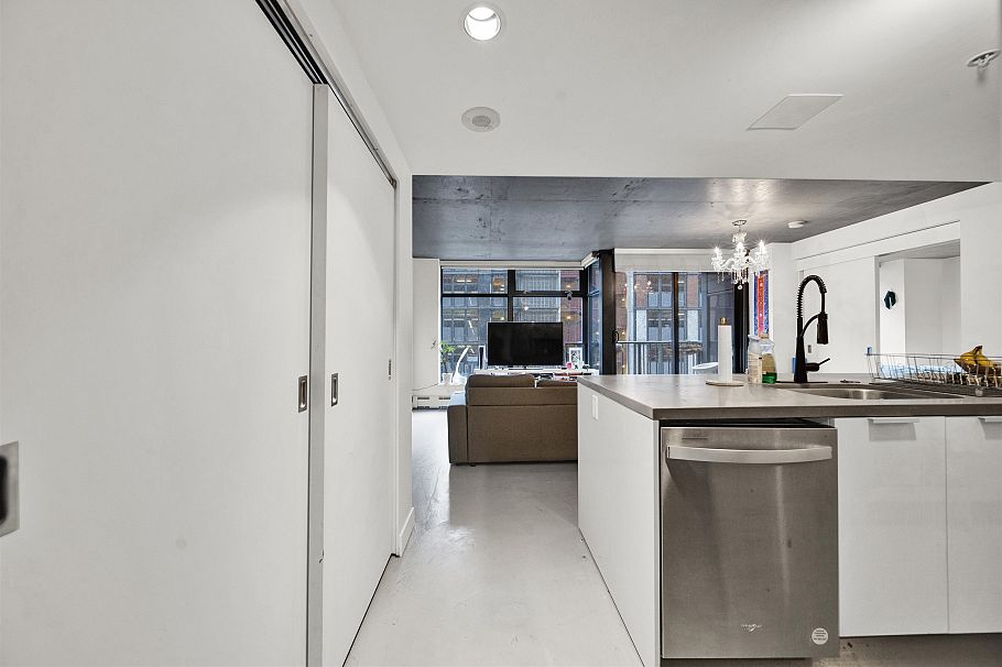 502 128 W Cordova Street Vancouver, BC - 9